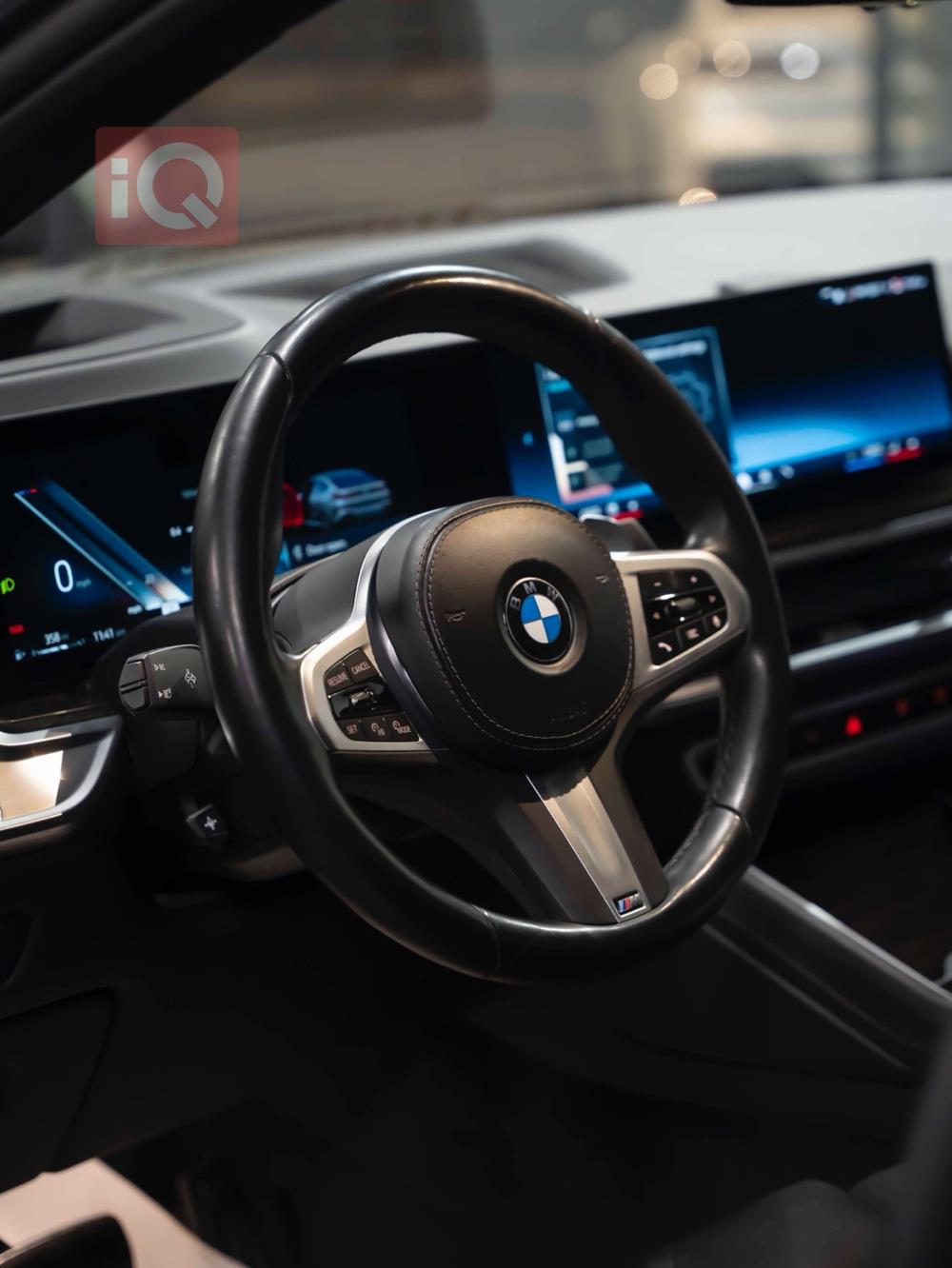 بی ئێم دەبڵیو X6